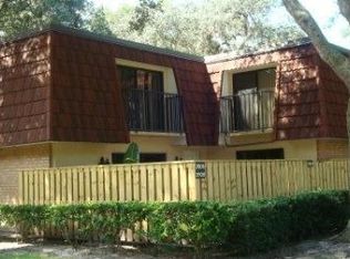 2604 2nd Ct, Palm Harbor, FL 34684
