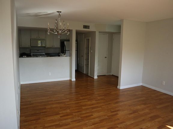 5th image of 1739 East Broadway