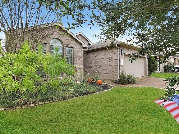 2nd image of 8703 Sunrise Canter Dr