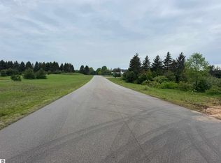 5416 Van Petten Dr, Traverse City, MI 49685