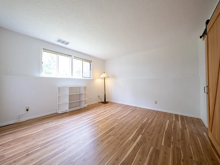 13396 Everest Ave — Photo 24
