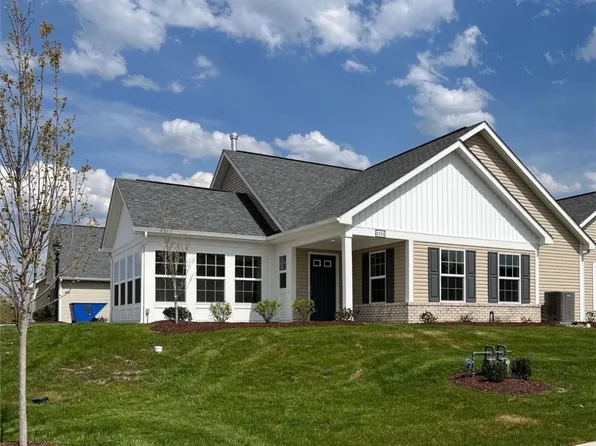 1251 Sandy Ridge Dr, Sarver, PA 16055