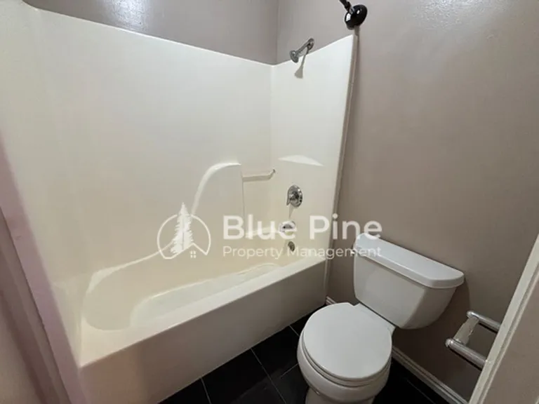 3904 E Lorna Ave — Photo 10