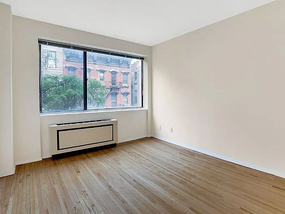 3rd image of 361 W 52nd St #3G