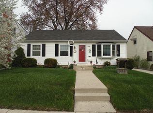 7508 W Vienna Ct, Milwaukee, WI 53216