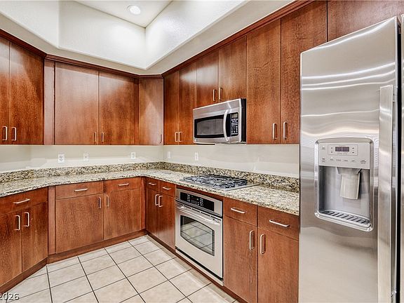 4th image of 20 E Serene Ave Unit 108