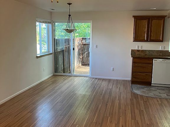 2nd image of 130 Kadee Ln #130