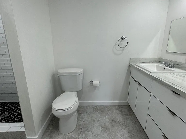 4805 NW 7th St #109-15 — Photo 12