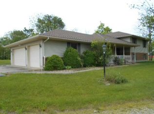 1910 Fuls Rd, New Lebanon, OH 45345