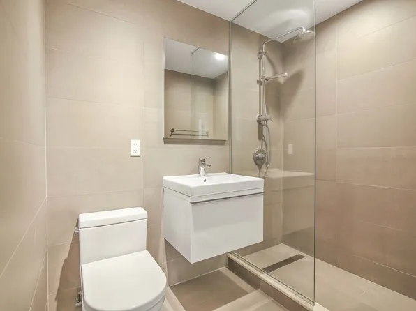 150 Ludlow Street image 2 of 9