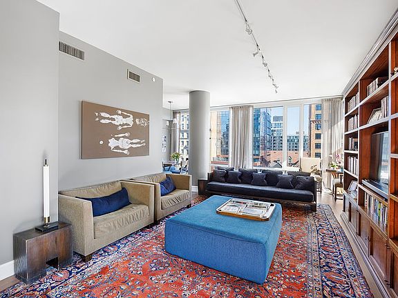 3rd image of 245 W 99th St APT 9B