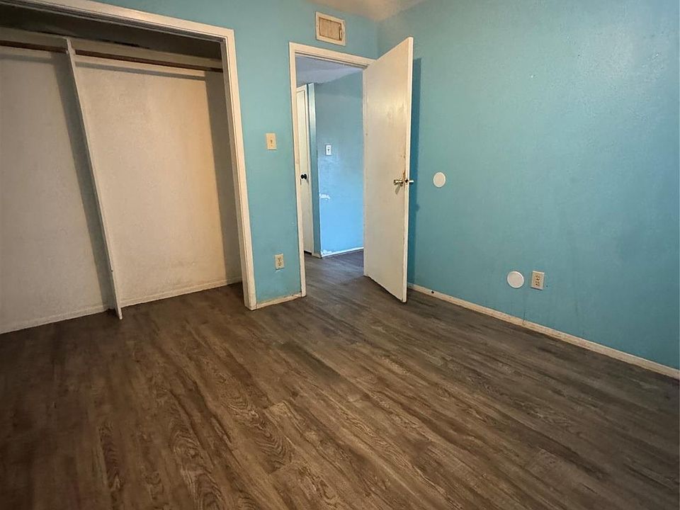 1st image of 8028 Sands Point Dr APT A