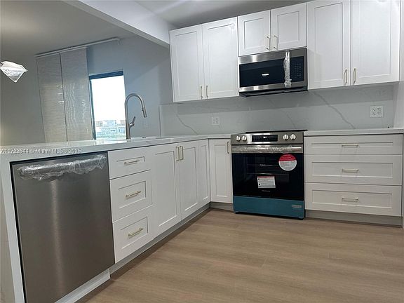 4th image of 16581 Blatt Blvd APT 106