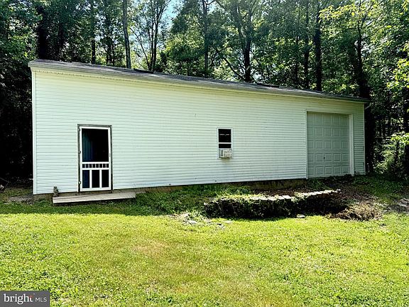 5th image of 2324 Orsburn Ln