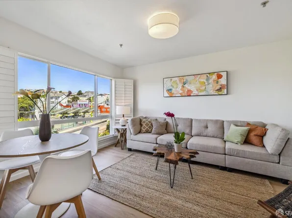 1688 Wallace Ave APT 302, San Francisco, CA 94124