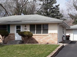 2211 Mapleview Ave, Saint Paul, MN 55109