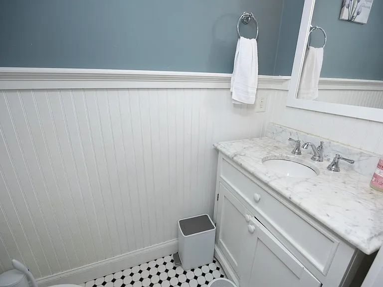 118 Naperville Dr — Photo 12