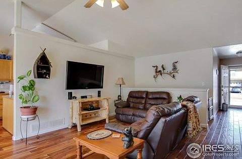 5th image of 3243 Borrossa St