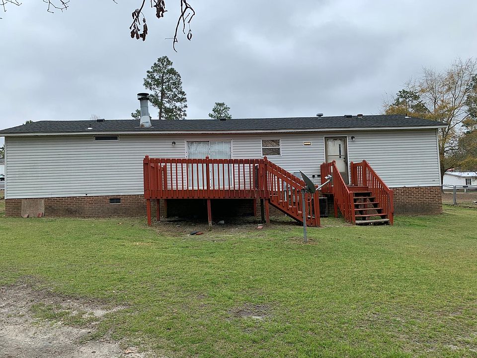 2nd image of 114 Londontown Dr