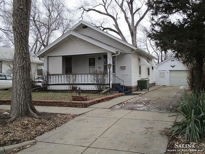 1st image of 216 Des Moines Ave