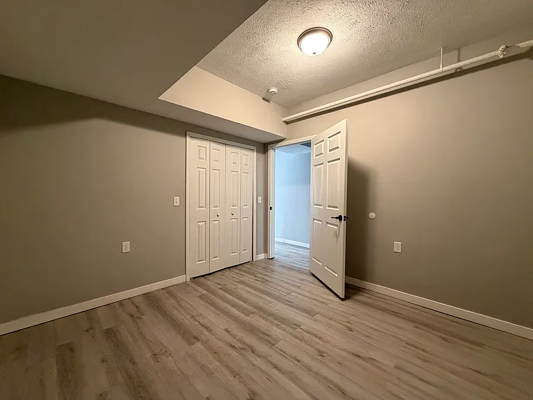 138 Fulton St E #2 — Photo 8