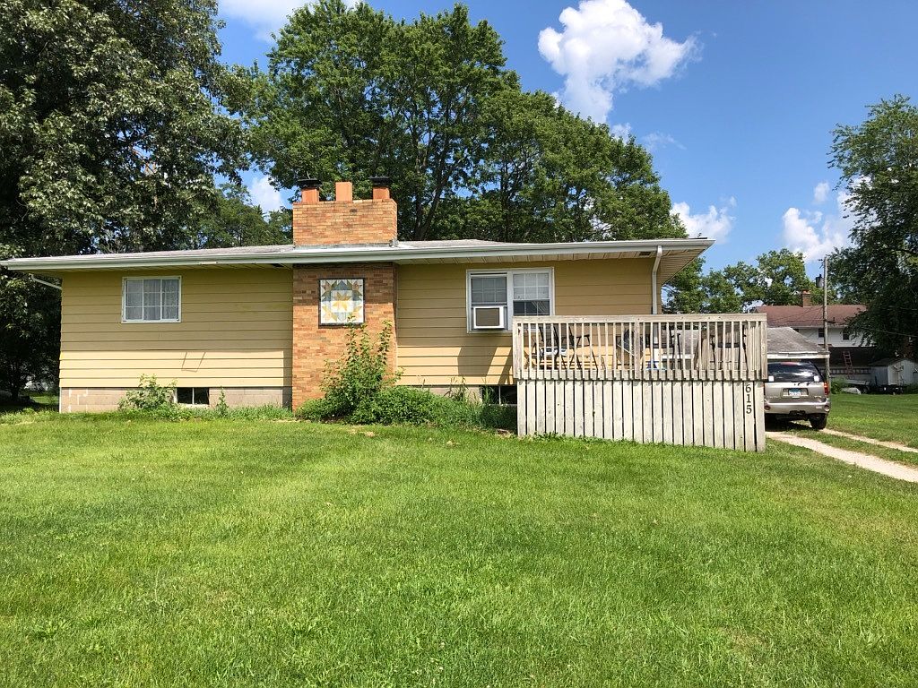 615 Spruce St, Chenoa, IL 61726 Zillow