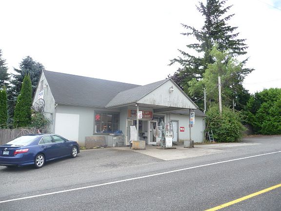 2nd image of 10713 NE 379th St