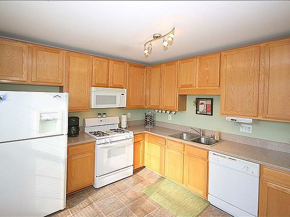 2nd image of 12679 Fair Crest Ct #78-304