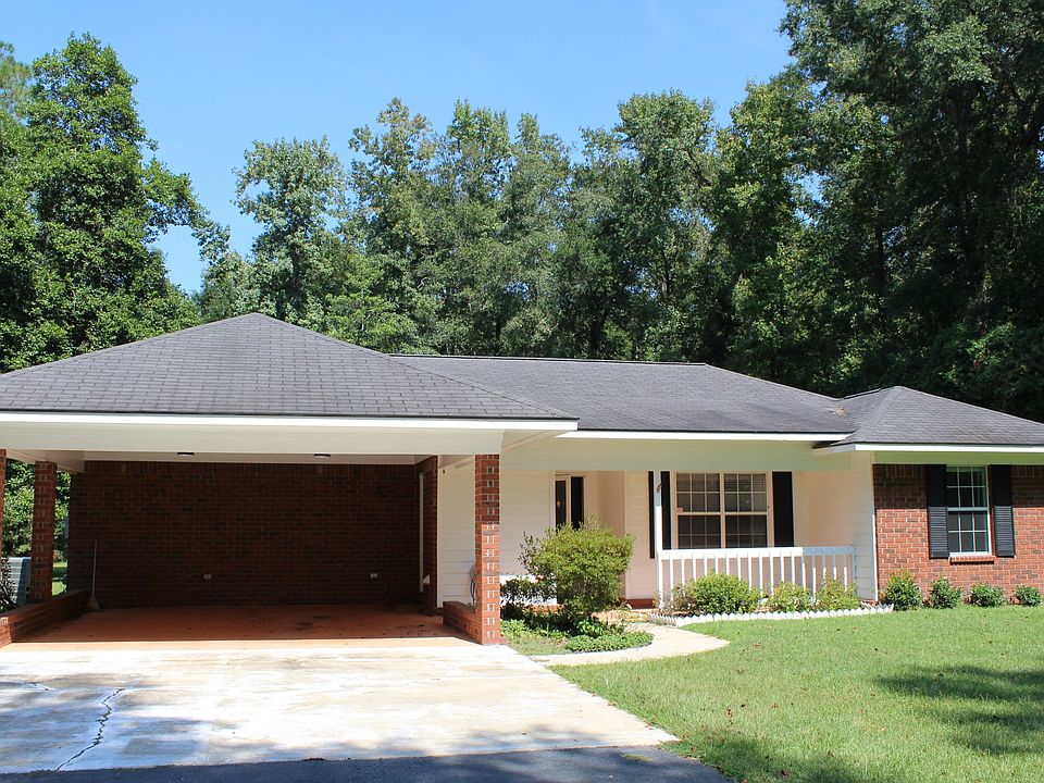 1st image of 546 Oak Creek Rd