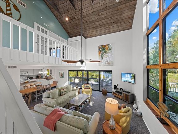 4th image of 16727 Captiva Dr