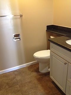 2nd image of 2820 N Oleander Ave