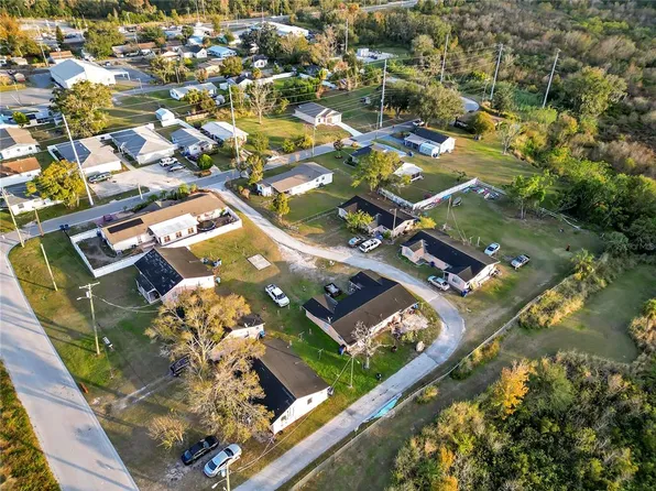 301 SW 3rd Ter, Mulberry, FL 33860