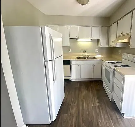 1 bed, 667 sqft, $1,200 — Photo 4