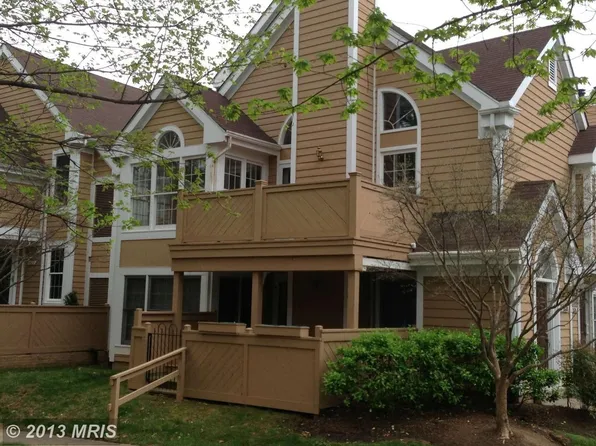 1538 Church Hill Pl, Reston, VA 20194