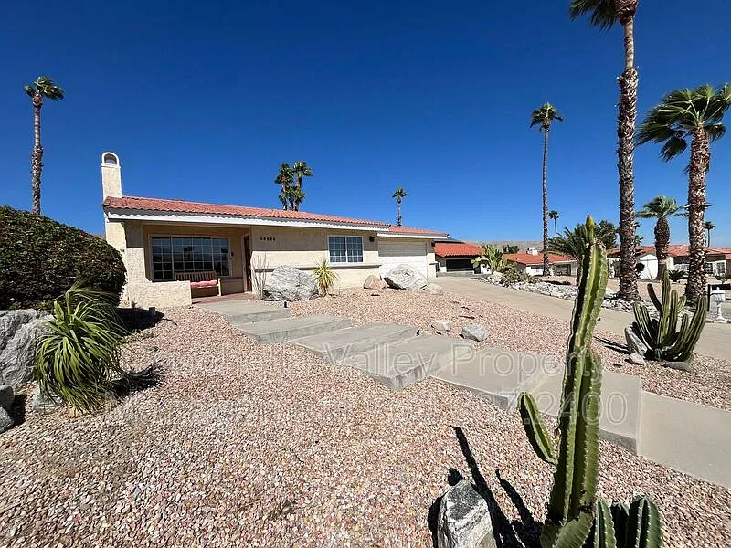2 bed, 2.0 bath, 1790 sqft, $2,695 — Photo 4