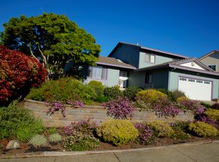 2246 Lupine Rd, Hercules, CA 94547