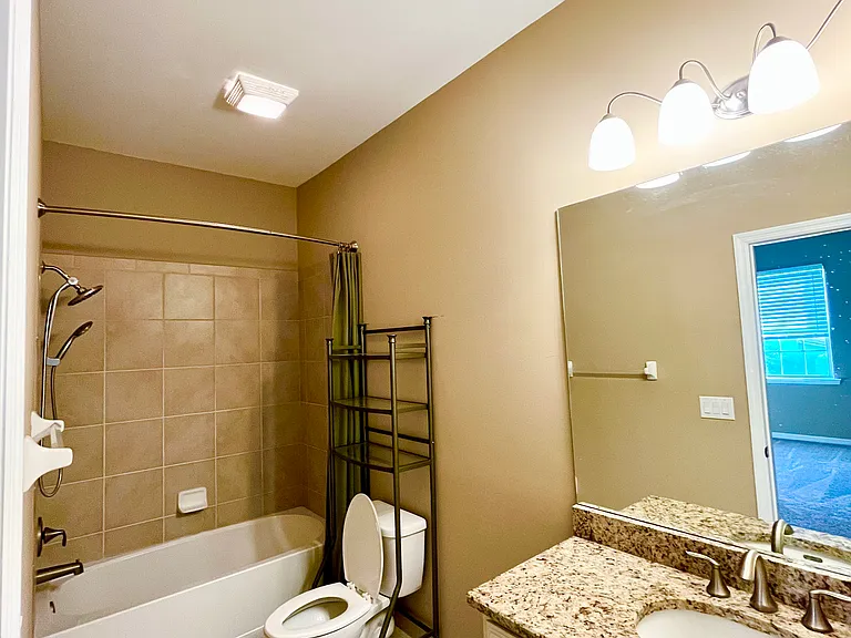 10863 Alvara Point Dr — Photo 11