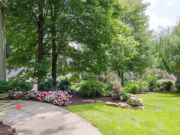 2nd image of 17391 Hawksview Ln