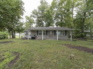 661 N Center St W, North Webster, IN