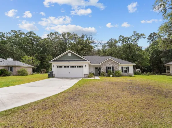 491 Lake Rosalind Dr, Midway, GA 31320