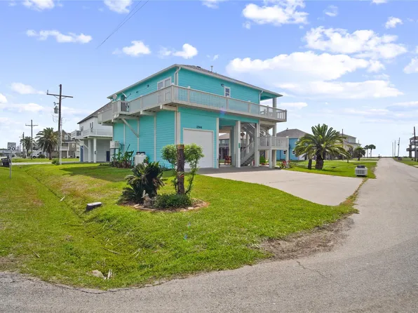 2566 Tide Dr, Crystal Beach, TX 77650