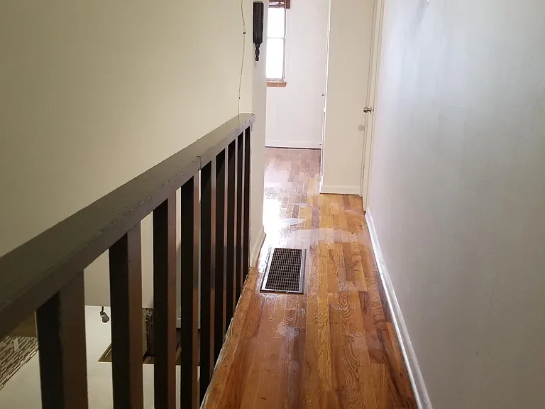 1642 Lombard St #1 — Photo 4
