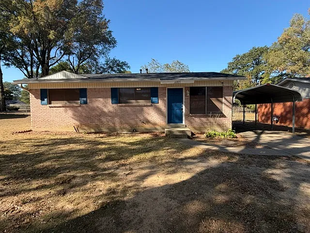 3205 Locust Street - Higgins - 1 — Photo 1