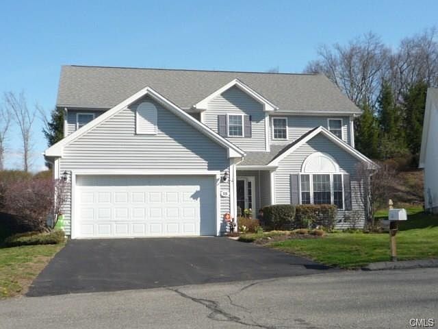 2nd image of 12 Hollis Dr