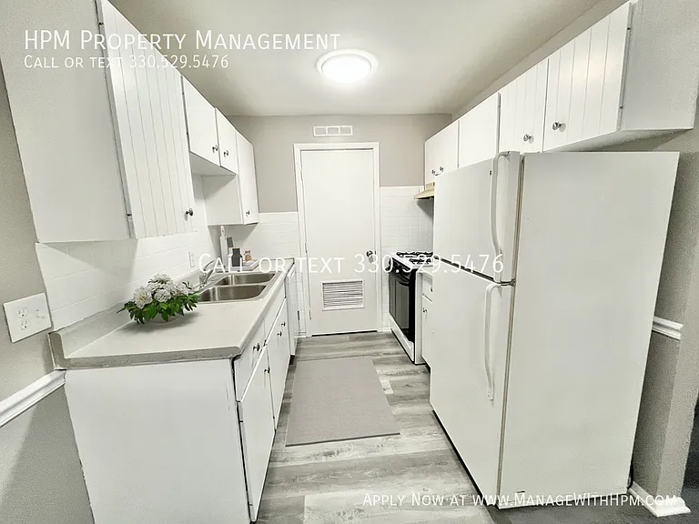 1299 Old Eagle Dr #5 — Photo 4
