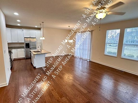 4th image of 6690 Beekman Pl