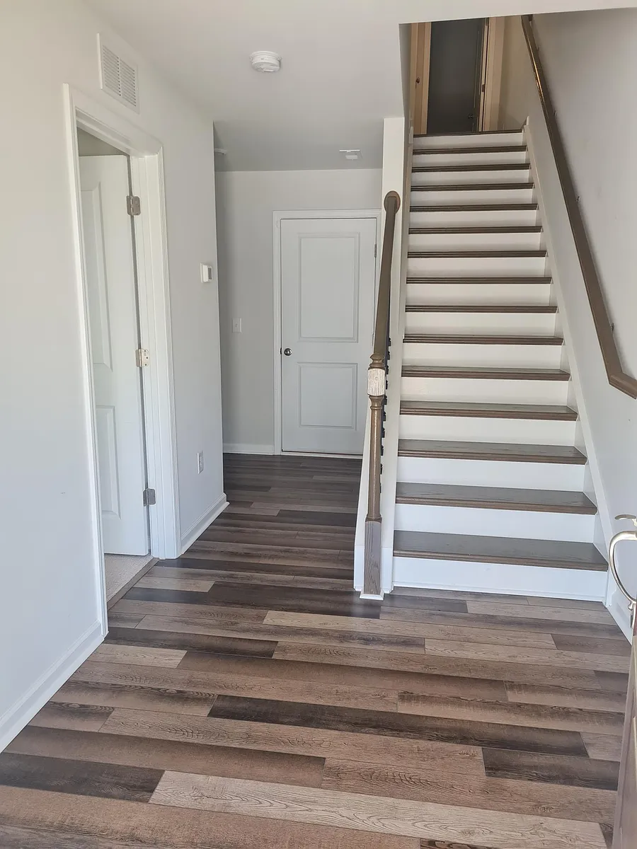 Front entrance of home - 1436 Rosepine Dr