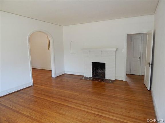 4th image of 1715 Wilmington Ave