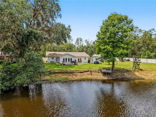 4101 E Gloria Dr, Hernando, FL 34442