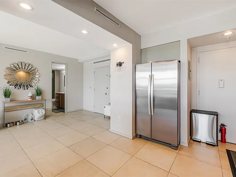 5055 Collins Ave #3K — Photo 19
